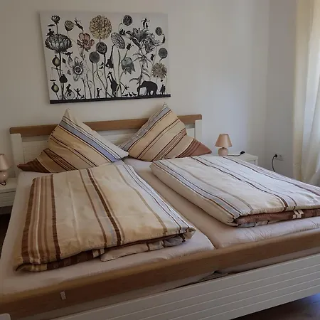Gemuetliche In Kaifenheim, Cleaning Included * Kaifenheim