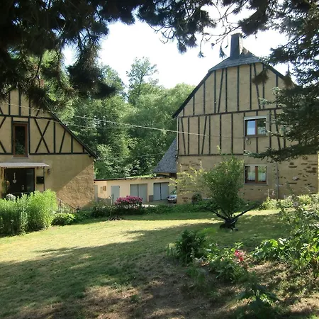 Gemuetliche In Kaifenheim, Cleaning Included * Kaifenheim