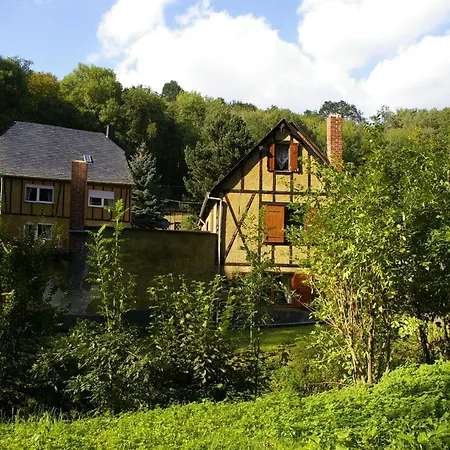 Gemuetliche In Kaifenheim, Cleaning Included